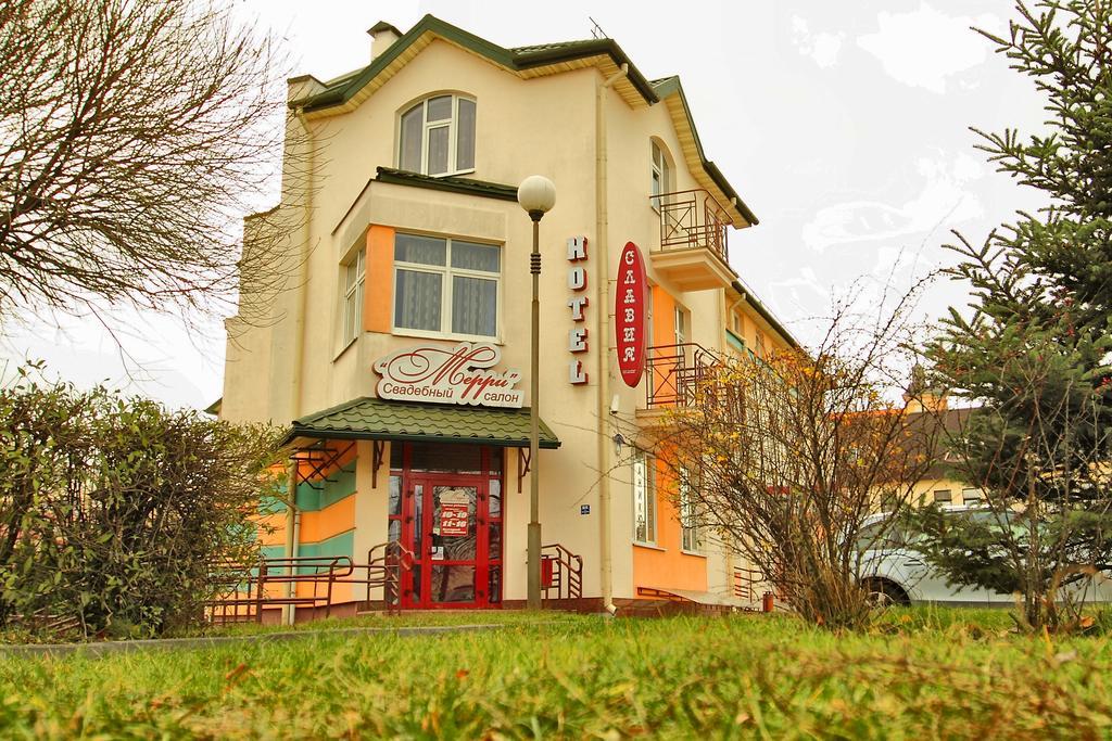 Slavia Hotel Grodno Dış mekan fotoğraf